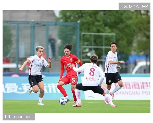 陕西联合中乙联赛主场迎战劲敌备战状态引发球迷关注 陕西联合中乙联赛主场迎战劲敌备战状态引发球迷关注
